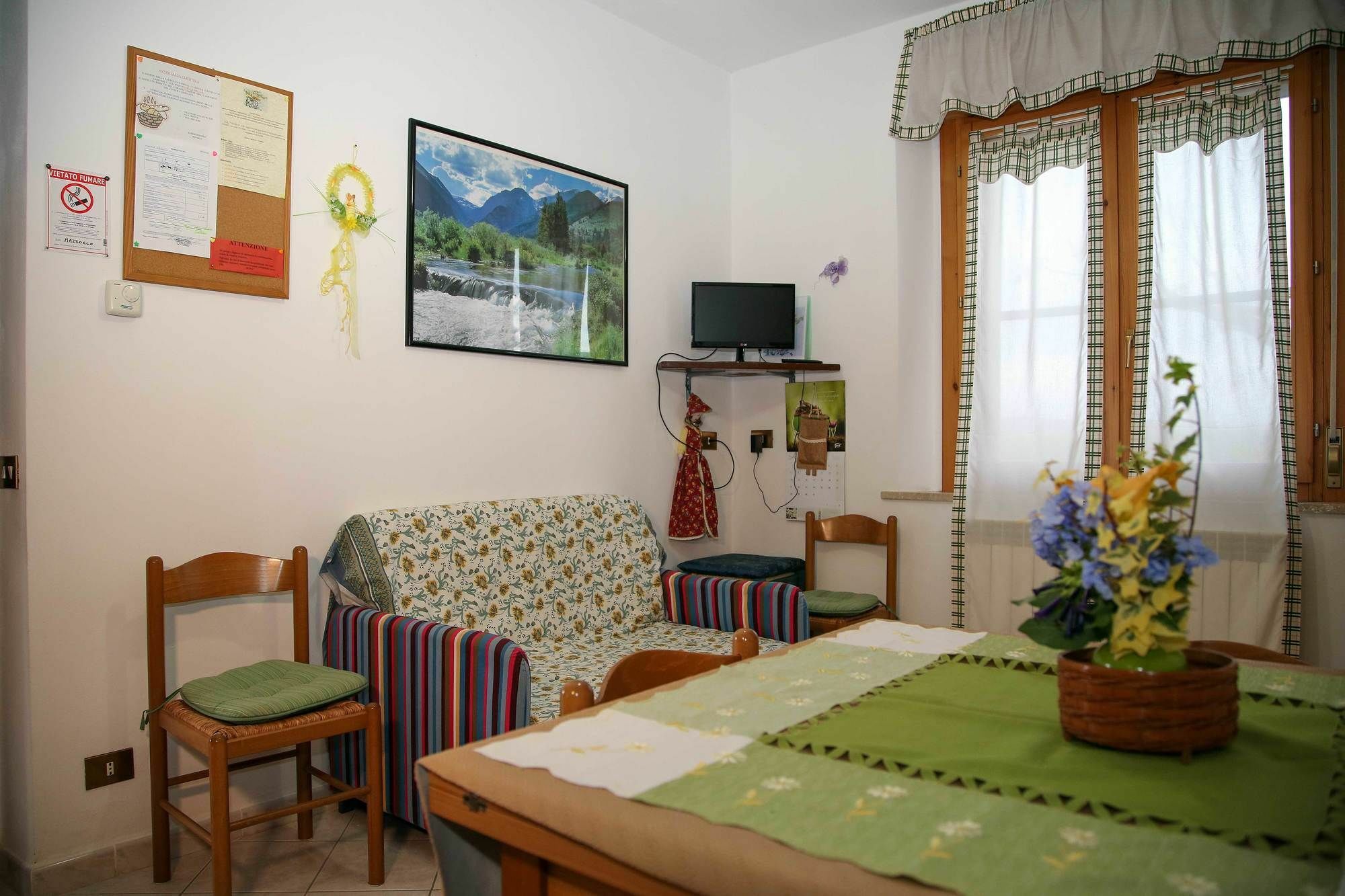 Agriturismo Al Vermigliano อัลเบเรเซ ภายนอก รูปภาพ